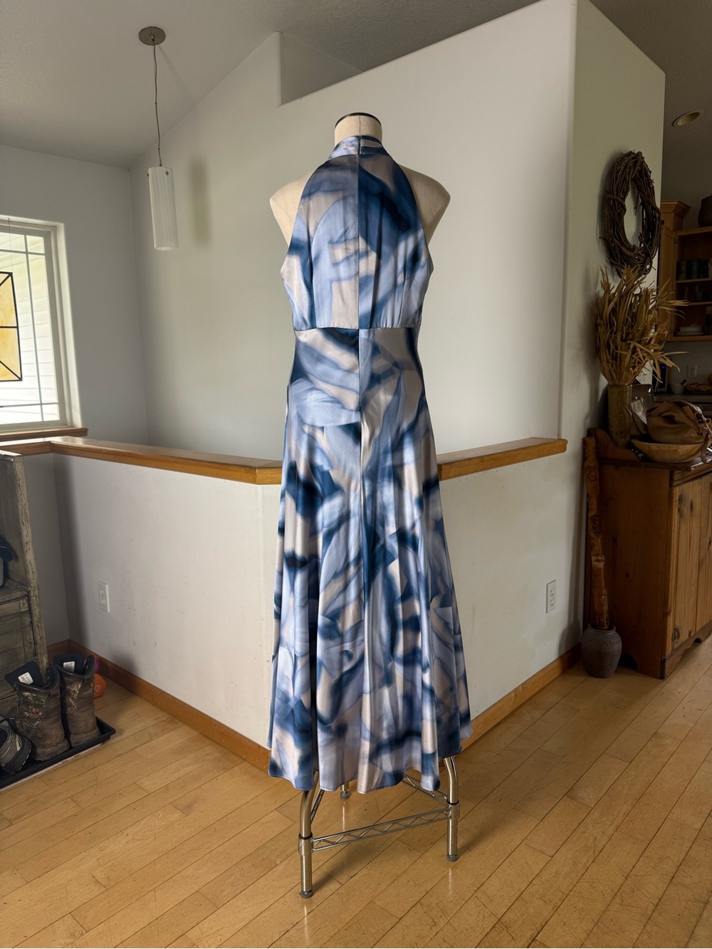 Donna Karan Blue Abstract Formal Maxi Dress - Picture 8 of 8